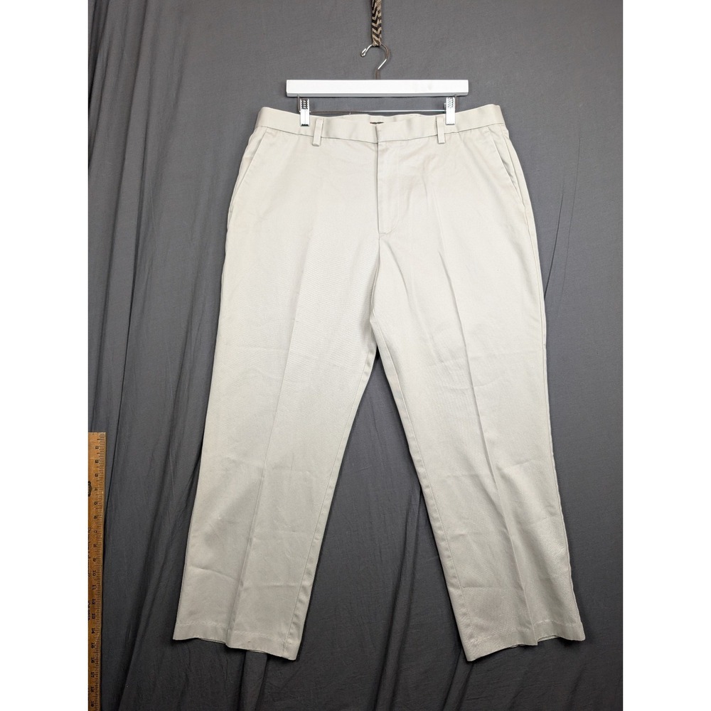 Dockers Beige Straight Fit Tech Pants Performance Size 38x29 Mens Solid
